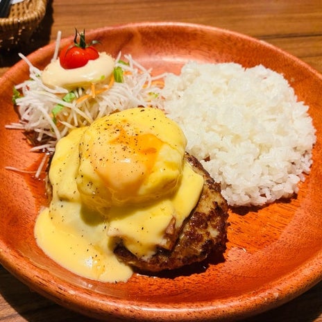びっくりドンキーで久々の加工肉の画像