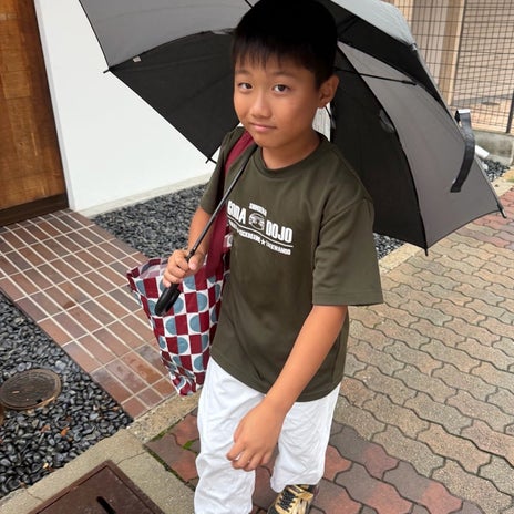 小原正子 次男のがっしりした体の画像