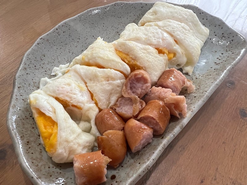 小4の娘が作ったケーキ卵焼きの画像