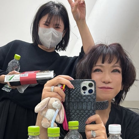 堀ちえみ 本番前のメイク第一段階の画像