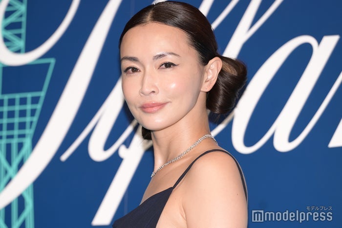 長谷川京子に「仲良し親子」の声
