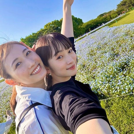 川栄李奈と見た花の美しい景色の画像