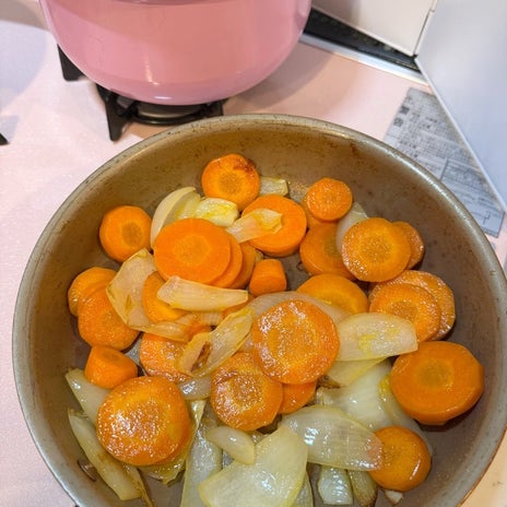 上原さくら 夕食で野菜11種類を達成の画像