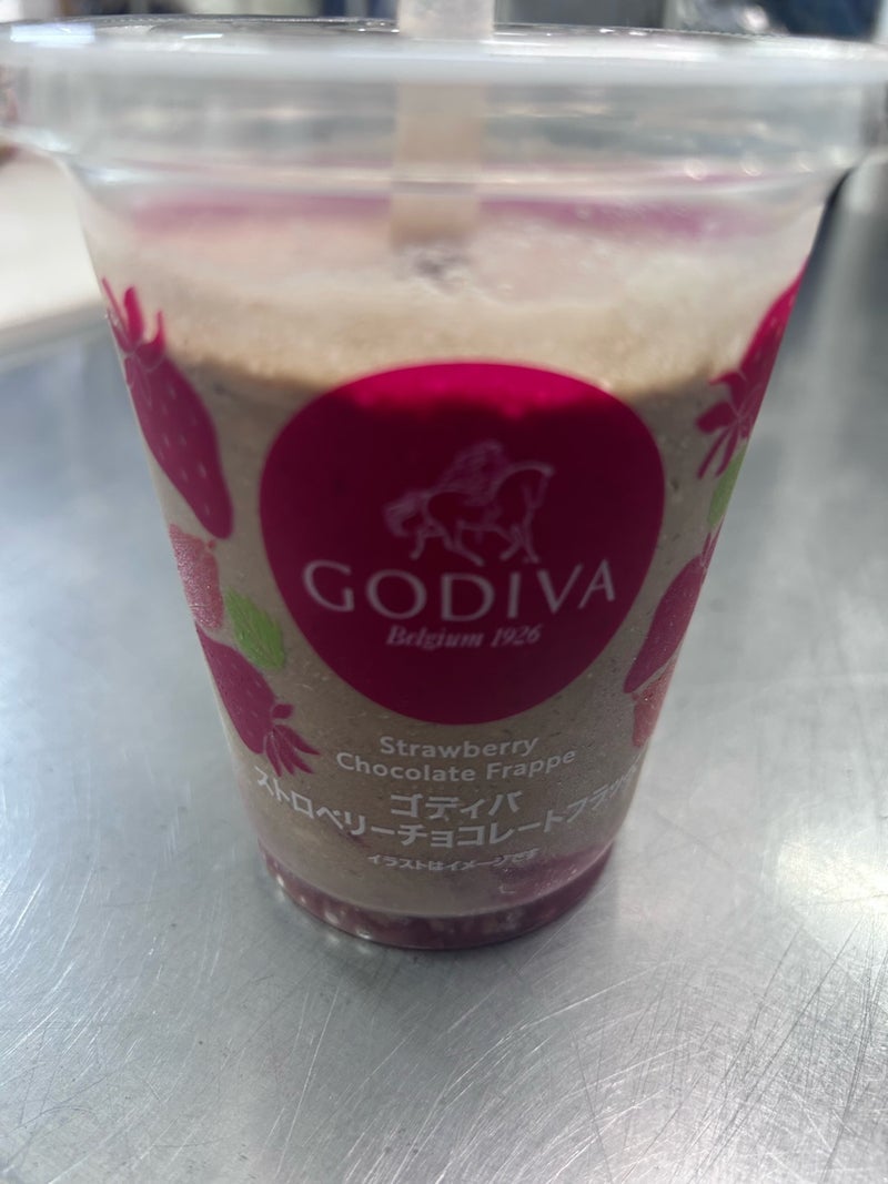 美味だったファミマのフラぺ