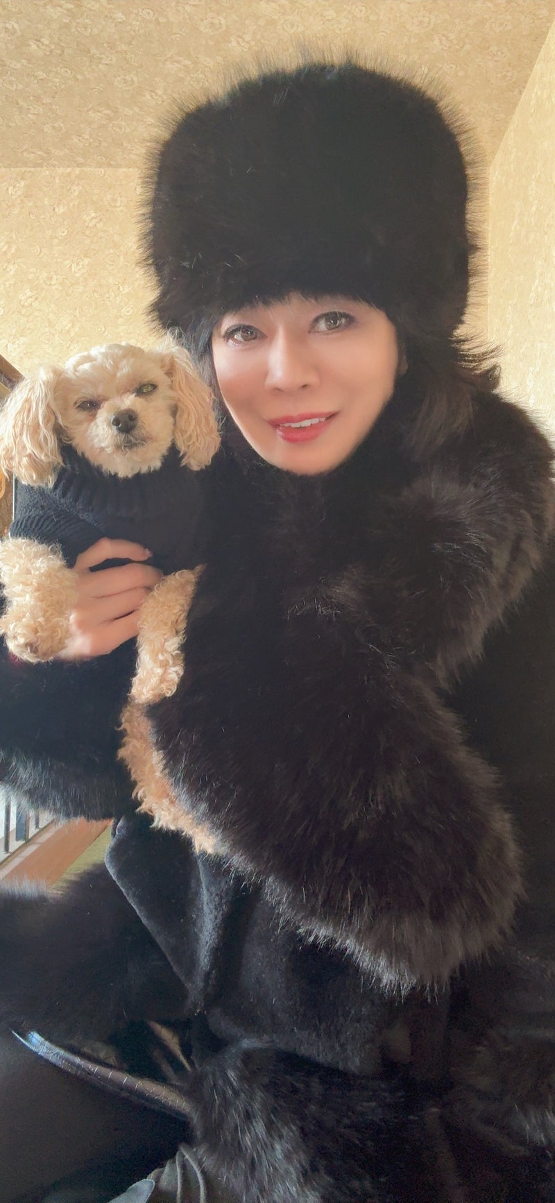 昔はしょっちゅうしていた真っ黒コーデの画像