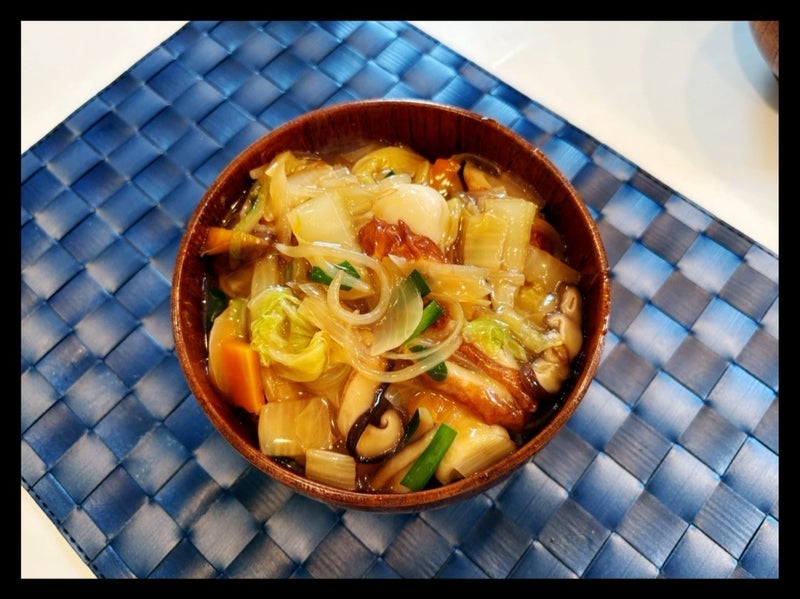 ギャル曽根 八宝菜とそぼろの丼の画像