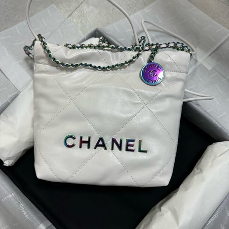 LOEWEにいたCHANELの担当だった方の画像