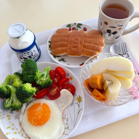 上原さくら たまにの贅沢な朝食の画像
