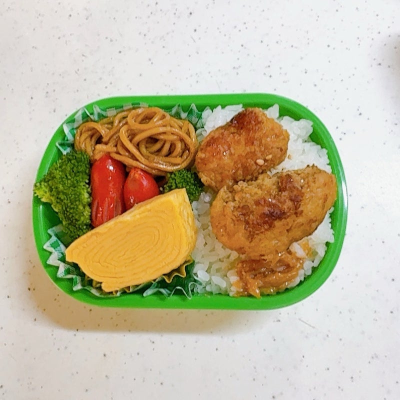 梅干しでまさかの失敗した学童弁当の画像
