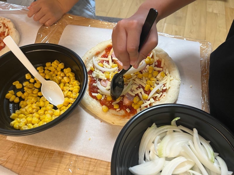 業務スーパーの材料で失敗のピザの画像