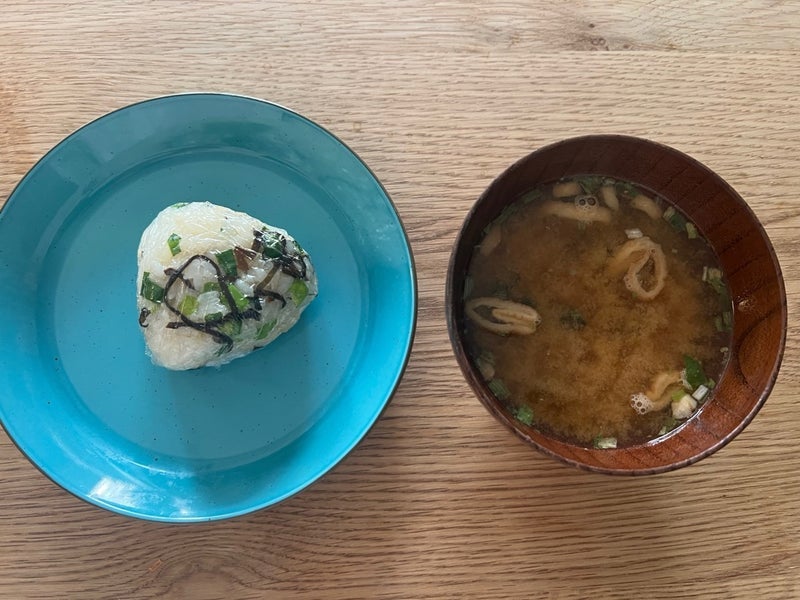 娘がネギ好きになり嬉しいおにぎりの画像