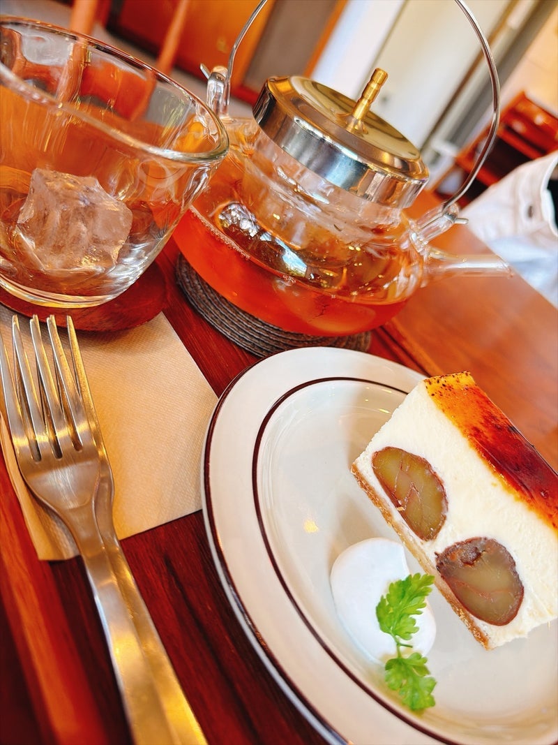 美奈代 加賀棒茶と渋川栗のケーキの画像