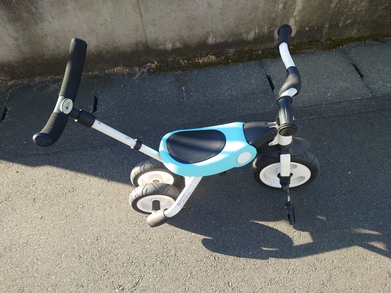 中腰にならずに済む子供の練習の画像