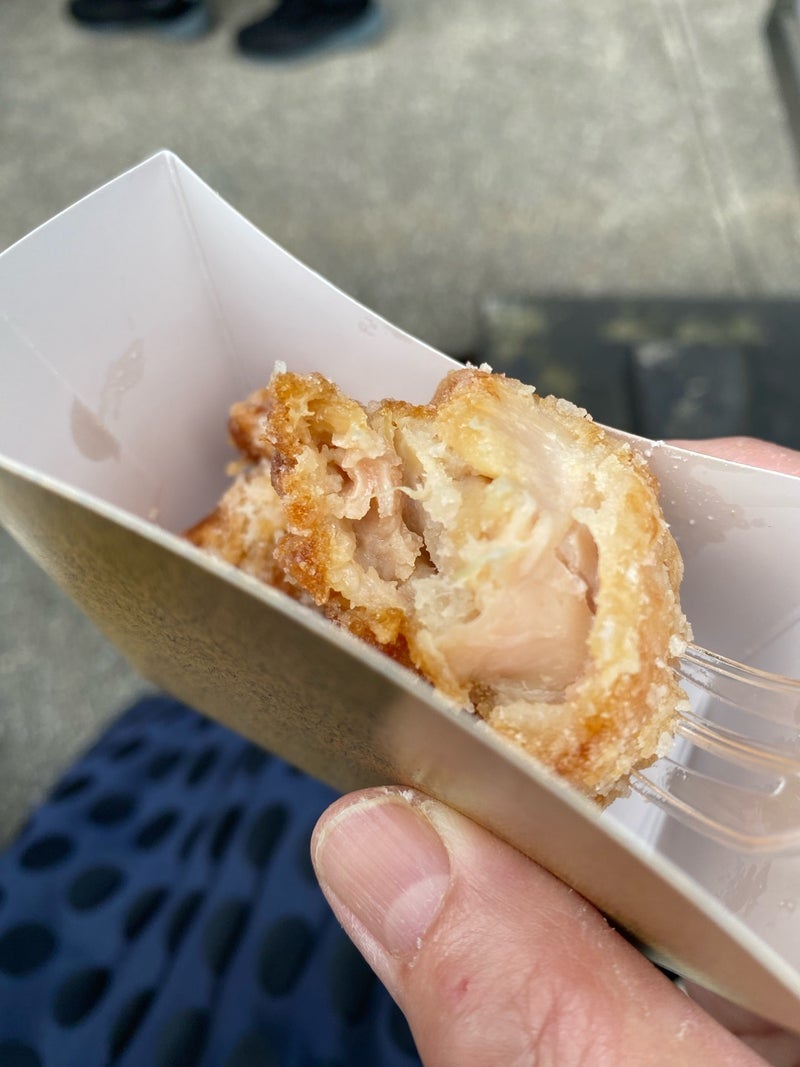 アリーナほぼ中央の14列目の軌跡の画像