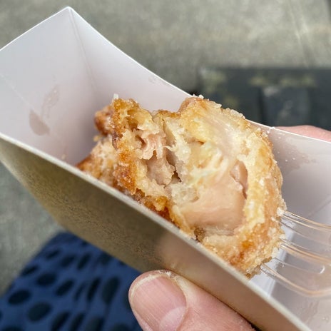 アリーナほぼ中央の14列目の軌跡の画像