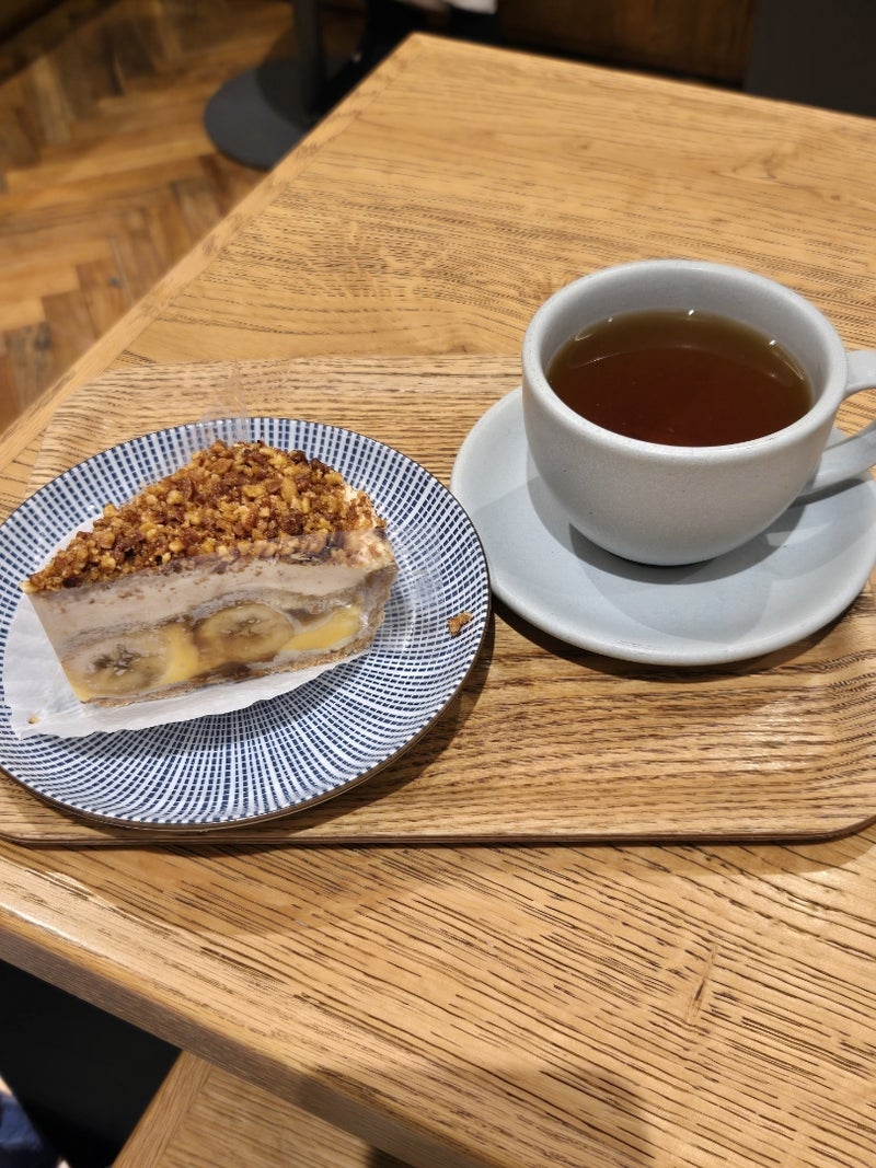 晩ごはんを思いながらする一休みの画像