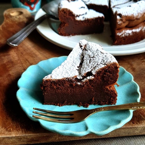 米粉で口溶け軽やかなガトーショコラの画像