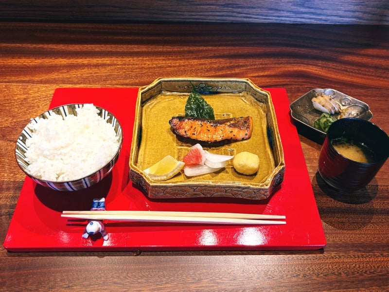 同行者に申し訳ないと思った食事の画像