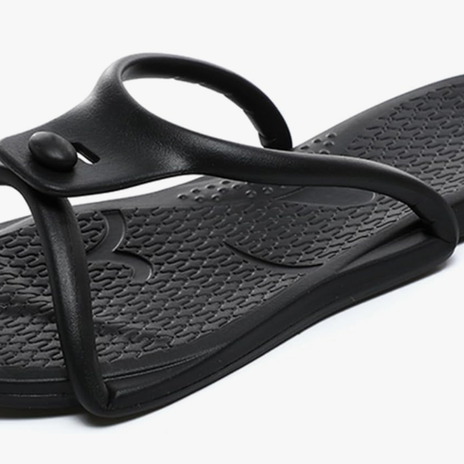 物を減らすための物を買う矛盾の画像