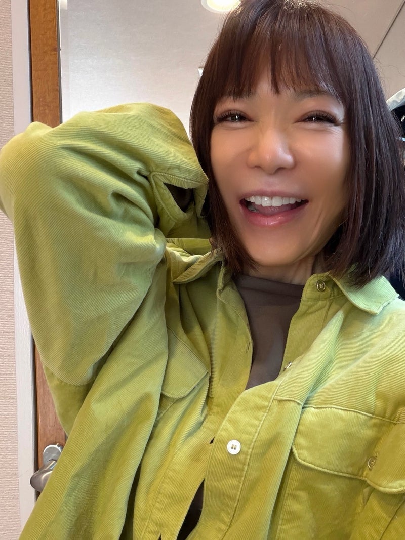 堀ちえみ 長年愛用している美容液の画像