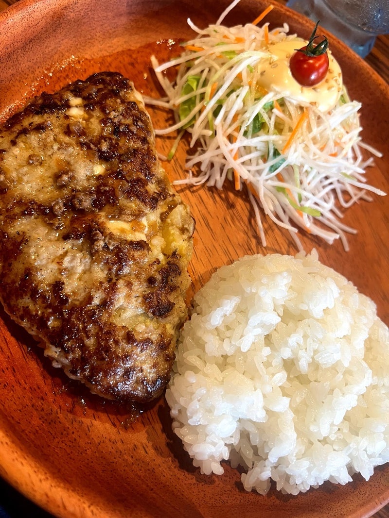 びくドンでご飯小にしたたまらん食事の画像