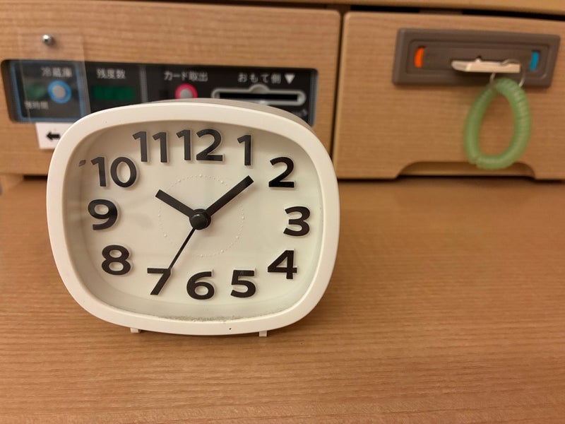 隣の人のいびきで眠れなかった夜の画像