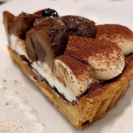 HARBSのかなりラム酒が効いてるタルトの画像