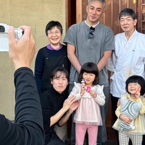 團十郎 温かい家族との記念写真の画像