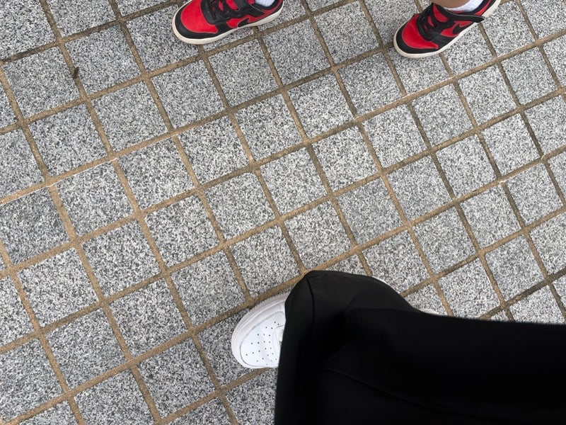 だいた スニーカーで朝から一悶着の画像