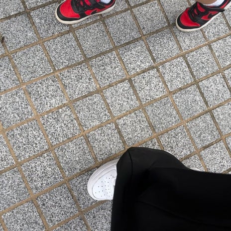 だいた スニーカーで朝から一悶着の画像