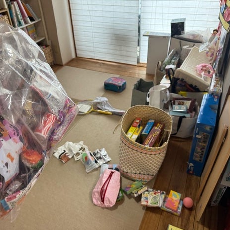 クロ 肩出しが可愛いオフショルの画像