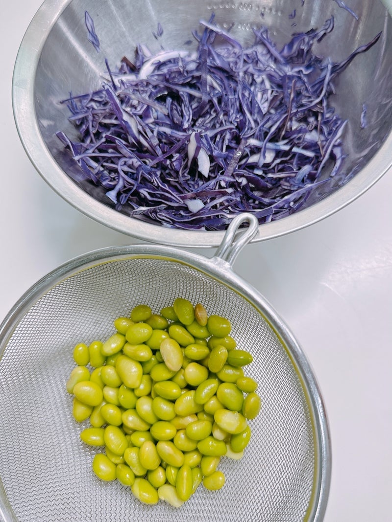 美奈代 紫キャベツと枝豆で和物の画像