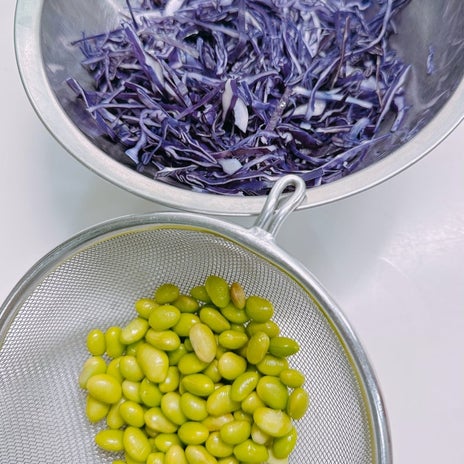 美奈代 紫キャベツと枝豆で和物の画像