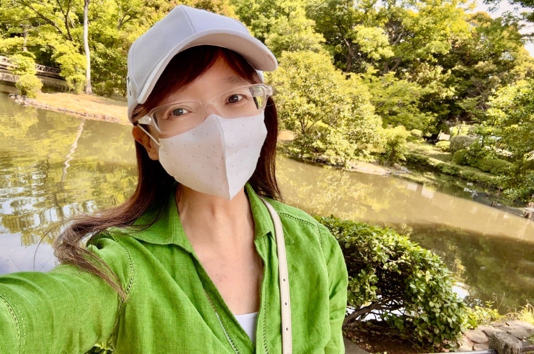 アグネス 公園で散策し一休み