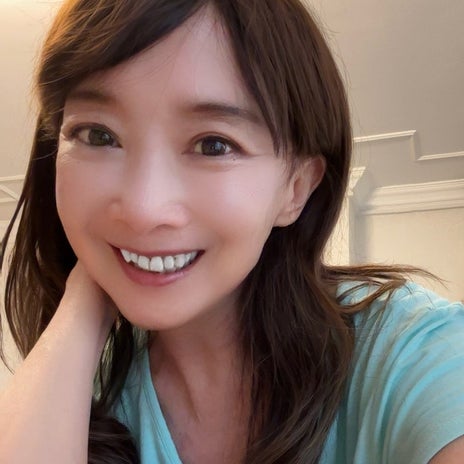 アグネス 香港での仕事を終えホッの画像
