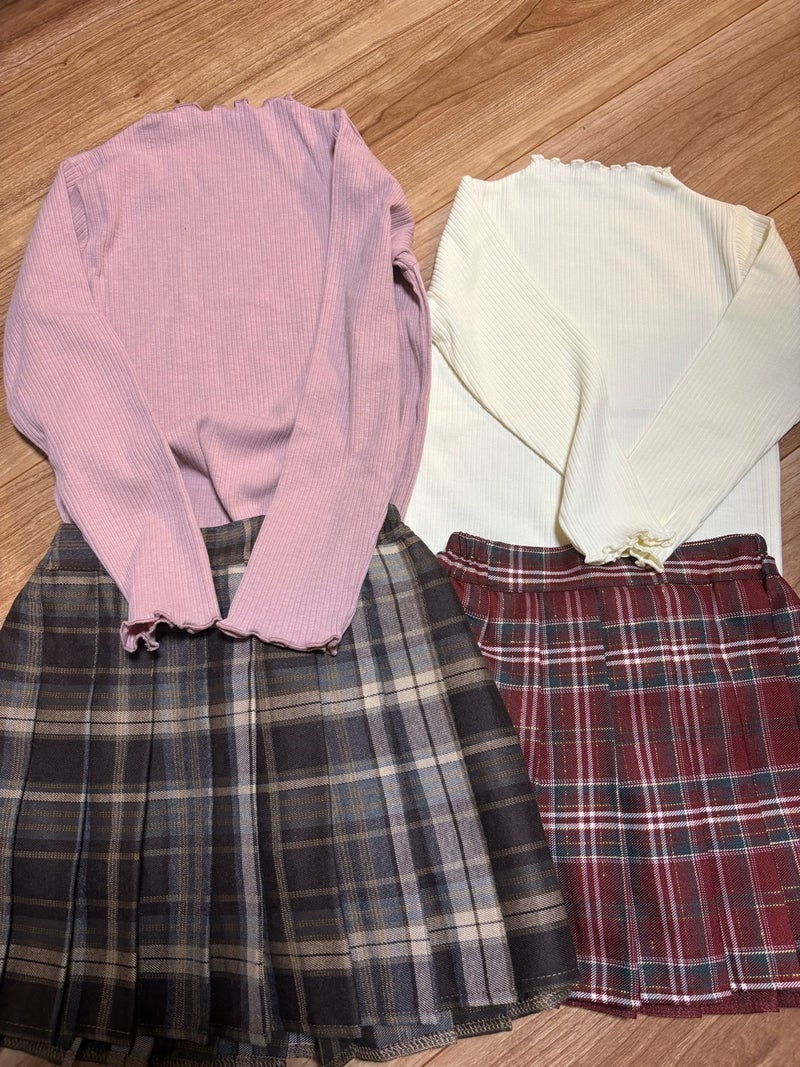 グレーのスカートに長女が激怒大泣きの画像