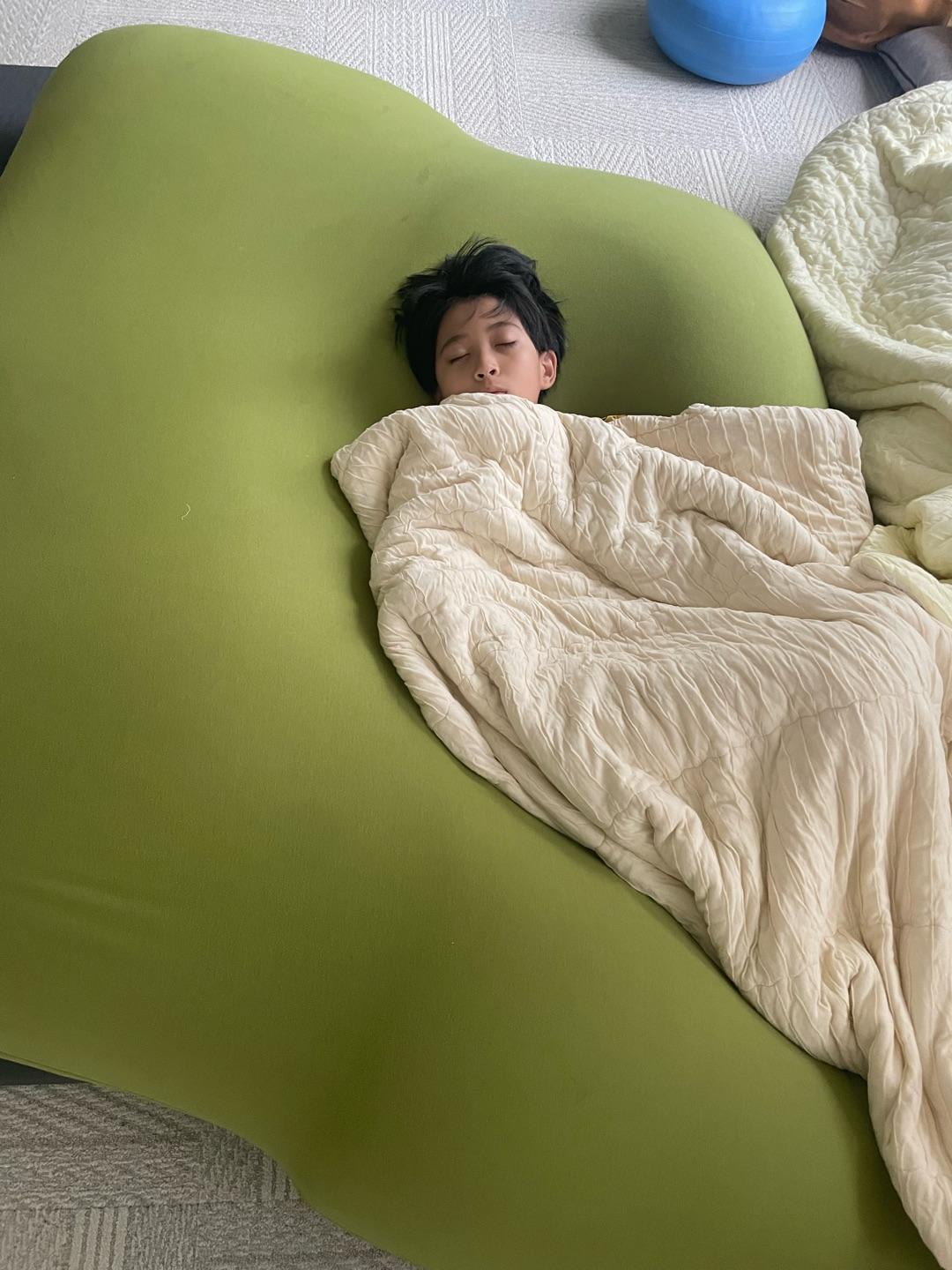 市川團十郎 ゆっくり寝てる息子の画像