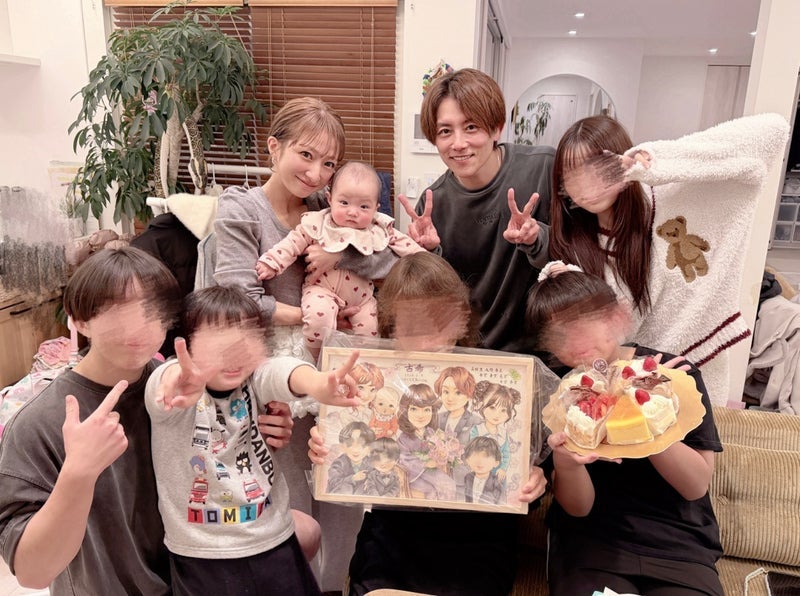 辻希美 義母の誕生日に似顔絵の画像