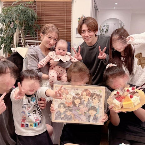 辻希美 義母の誕生日に似顔絵の画像