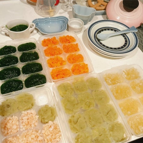 1人目とは違う離乳食のアイテムの画像