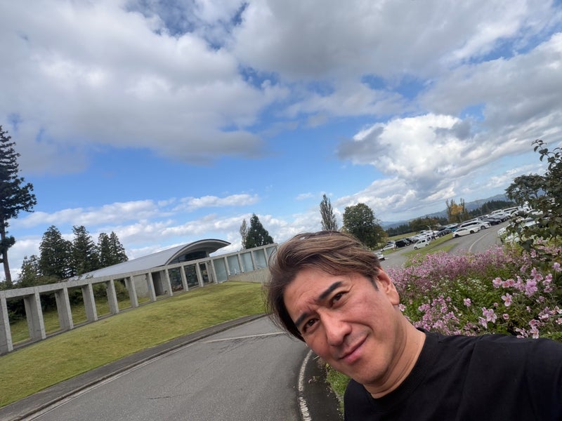 川崎麻世 アートで繋がる外国の画家達の画像