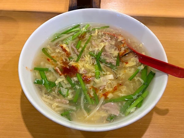 いつまでもアツアツな酸辣湯麺の画像