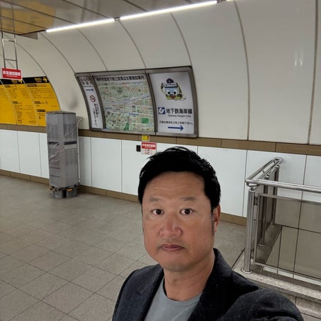 マック鈴木 妻に送ってもらい出張の画像