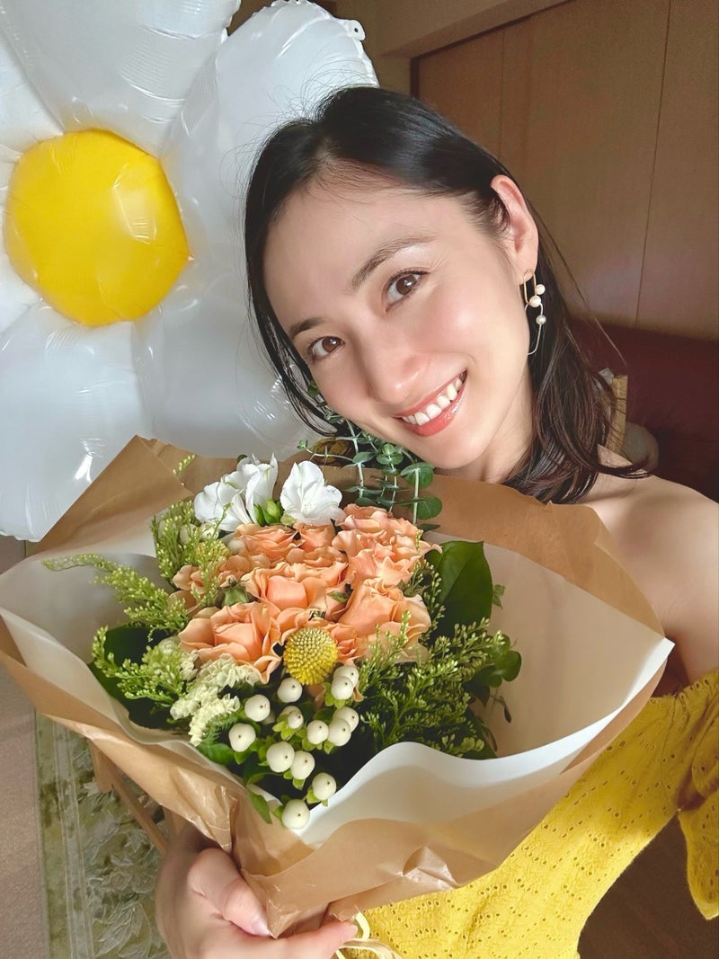 娘が1歳を迎え夫からサプライズの画像