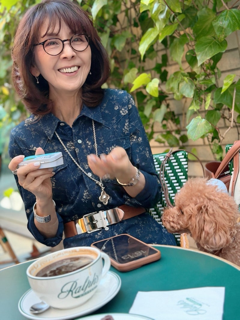 柏木由紀子 3人で分けたチョコレートの画像