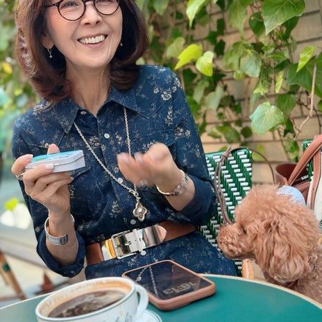 柏木由紀子 3人で分けたチョコレートの画像