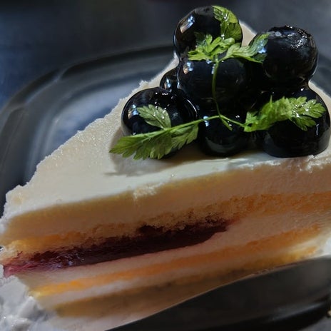 血糖値対策して食べる朝のケーキの画像