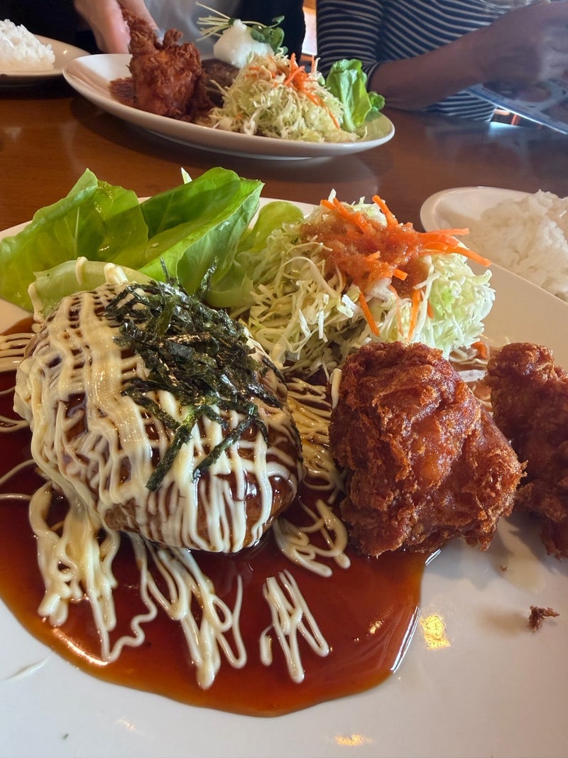 先輩とのガッツリお仕事ランチの画像