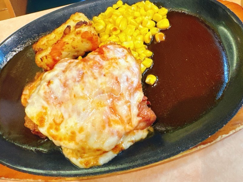 美奈代 サイゼリヤで遅いランチの画像