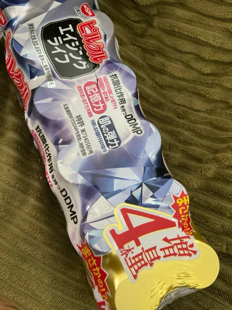 即買いしたまさかの4本増量パッケージの画像